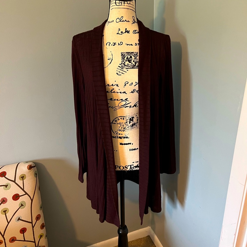 Charlotte Russe Ribbed Cardigan, Large, Dark Maroon w/ Black Heathering